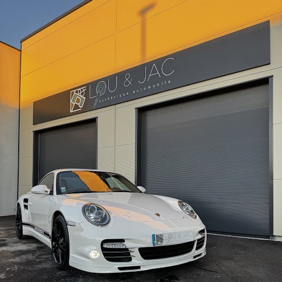 PORSCHE 911 (Lavage en profondeur Le Thor Isle sur la Sorgue Lagnes)